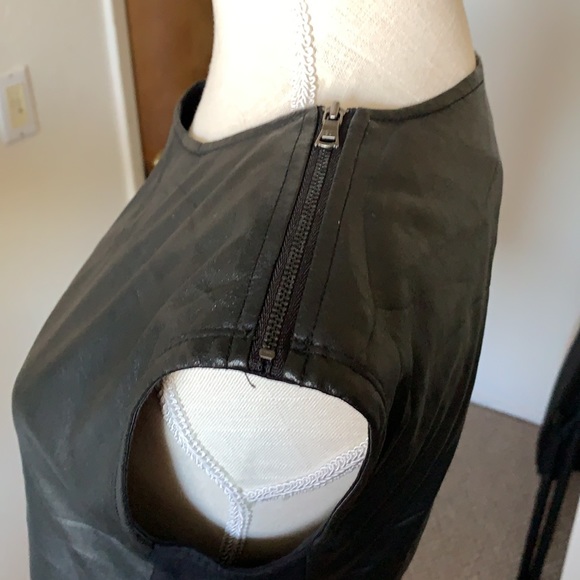 Vegan leather top - Picture 4 of 6